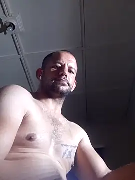 Lekewarmele online show from November 1, 2025, 8:22 pm