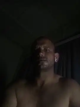 Snapshot of Lekewarmele chatting on April 5, 2026, 8:50 pm Lekewarmele online show from April 5, 2026, 8:50 pm