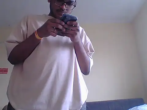 Snapshot of dream32222 chatting on September 24, 2025, 9:01 am dream32222 online show from September 24, 2025, 9:01 am