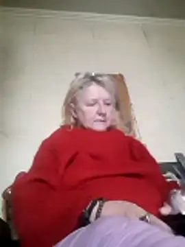 LoveCupid5451 online show from October 28, 2025, 8:29 am