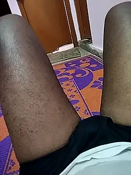 Yesboss143 online show from March 31, 2026, 4:13 am