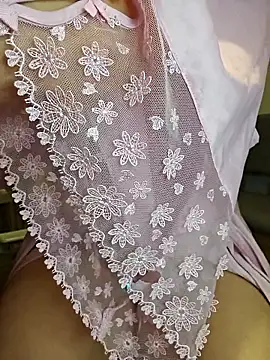 Snapshot of Lexa2003 chatting on January 18, 2026, 2:43 pm Lexa2003 online show from January 18, 2026, 2:43 pm