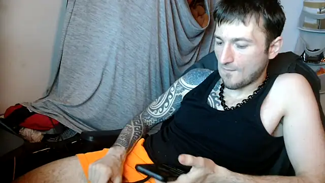 th1  online show from March 30, 2026, 9:43 am