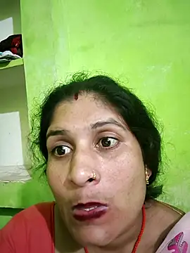 Snapshot of Hot-piuy chatting on September 12, 2025, 10:59 am Hot-piuy online show from September 12, 2025, 10:59 am