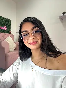 jenn fit online show from October 2, 2025, 8:27 pm