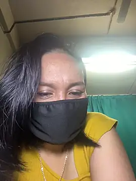 melyiaaa online show from February 6, 2026, 2:31 pm