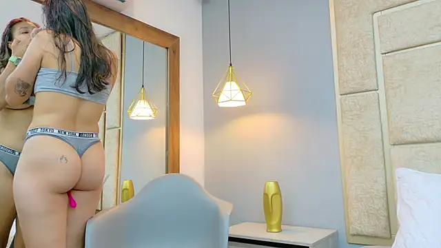 Ashley HotGirl online show from October 10, 2025, 1:43 pm