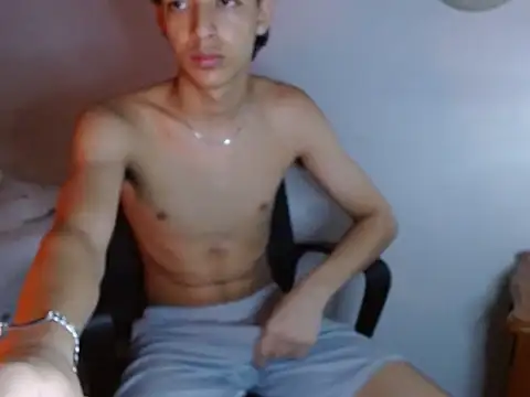 Snapshot of Xtremeplay_18 chatting on September 27, 2025, 10:48 pm Xtremeplay 18 online show from September 27, 2025, 10:48 pm