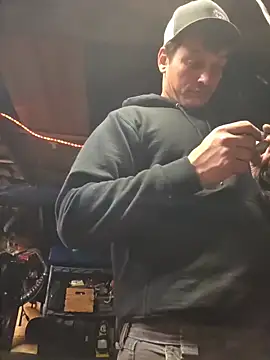 twistafatpipe online show from November 23, 2025, 10:53 pm