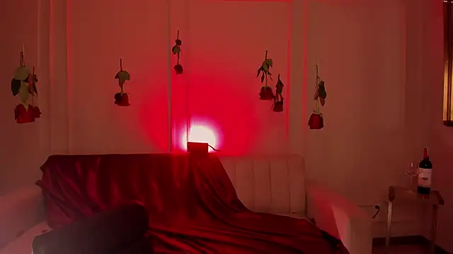 MaddisonTaylor1 online show from October 24, 2025, 8:49 pm