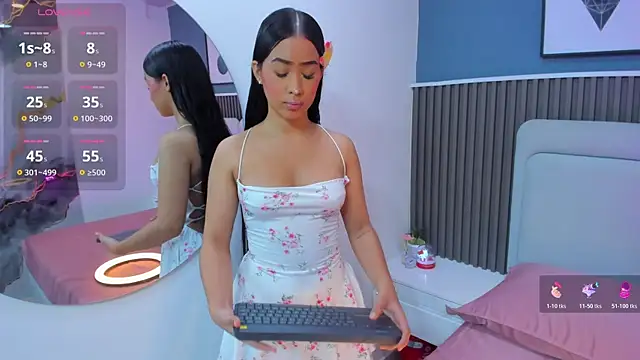 lily  star online show from November 7, 2025, 3:17 am