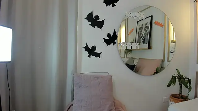 Ashley Monroe online show from October 28, 2025, 11:58 am