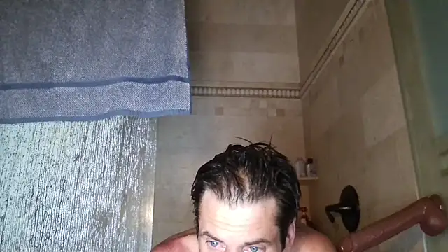 TallDrink11 online show from October 4, 2025, 7:17 am