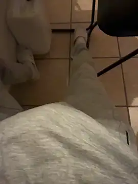 Dicksxd online show from October 5, 2025, 7:34 pm