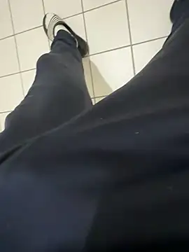 Dicksxd online show from December 4, 2025, 7:00 pm