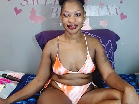 SWEETBERRYxXx online show from April 14, 2026, 5:46 am