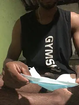 kavi1q1 online show from April 11, 2026, 7:18 pm