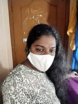 Snapshot of Megha_21 chatting on October 27, 2025, 5:33 am Megha 21 online show from October 27, 2025, 5:33 am