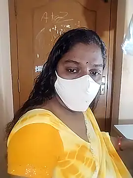 Snapshot of Megha_21 chatting on October 29, 2025, 8:10 pm Megha 21 online show from October 29, 2025, 8:10 pm