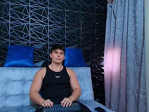 Snapshot of Jared_Rosse chatting on December 16, 2025, 5:29 pm Jared Rosse online show from December 16, 2025, 5:29 pm