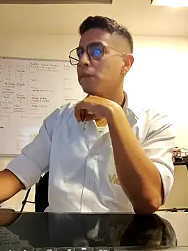 Juann-cock online show from October 2, 2025, 12:17 am