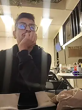 Juann-cock online show from July 13, 2026, 9:45 am