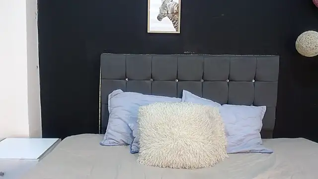 nicolee 8 online show from September 26, 2025, 11:09 pm