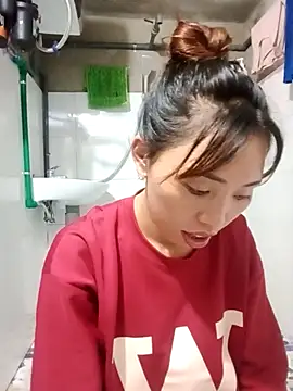 sulove xx online show from October 7, 2025, 4:42 am