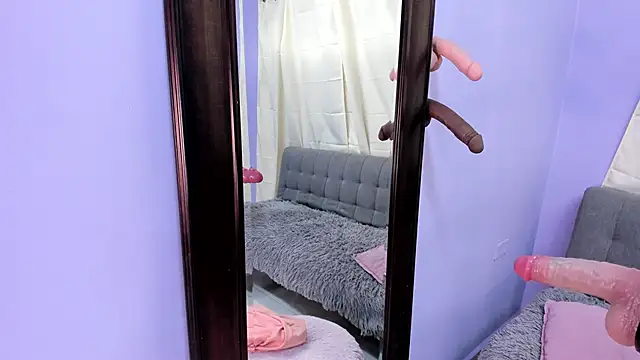 Snapshot of Anna_Belluci chatting on October 11, 2025, 4:12 am Anna Belluci online show from October 11, 2025, 4:12 am