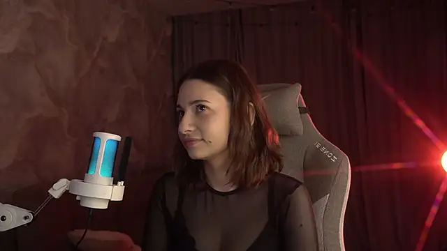 LumeNova online show from February 23, 2026, 2:20 am