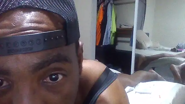 Snapshot of bothways696983 chatting on January 11, 2026, 3:55 am bothways696983 online show from January 11, 2026, 3:55 am