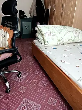 Moona heny online show from January 11, 2026, 12:26 am