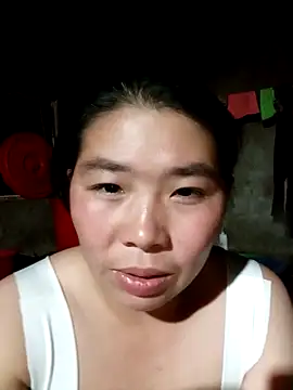 quynhkoolbae online show from October 21, 2025, 11:44 am