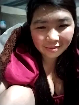 quynhkoolbae online show from March 14, 2026, 12:43 pm