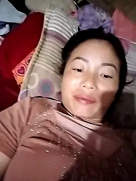 Annaacutee online show from October 14, 2025, 3:40 am