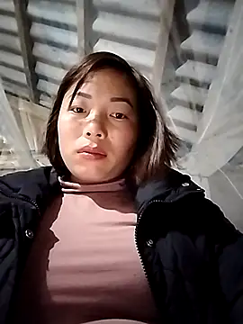 Annaacutee online show from November 28, 2025, 10:12 pm