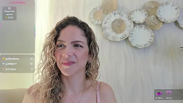 Velora   online show from January 13, 2026, 3:45 am