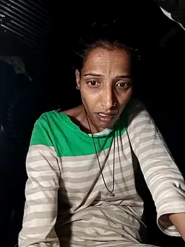 Snapshot of Pinki_thakur_1 chatting on July 14, 2026, 6:35 pm Pinki thakur 1 online show from July 14, 2026, 6:35 pm