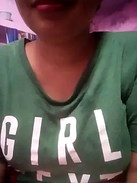 TINASONI online show from September 29, 2025, 1:38 pm