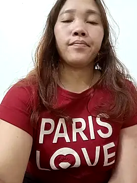 miumiu 00 online show from November 15, 2025, 5:27 am