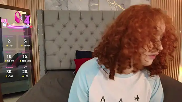 Suxan White  online show from November 6, 2025, 11:55 am