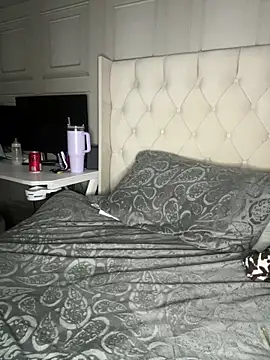 MysteriousMylaX online show from December 16, 2025, 8:03 pm