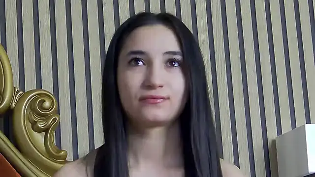 CarolinaBlair online show from March 31, 2026, 6:14 am