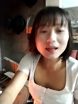 linda bae00 online show from December 2, 2025, 12:49 am