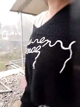 linda bae00 online show from December 5, 2025, 12:19 am