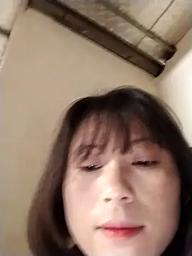 linda bae00 online show from December 22, 2025, 12:51 am