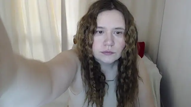 Snapshot of AdelinaLawson chatting on March 2, 2025, 4:07 am AdelinaLawson online show from March 2, 2025, 4:07 am