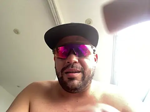 rider239 online show from May 17, 2026, 12:34 pm