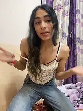 Snapshot of kaylee_demm chatting on February 3, 2026, 7:52 pm kaylee demm online show from February 3, 2026, 7:52 pm