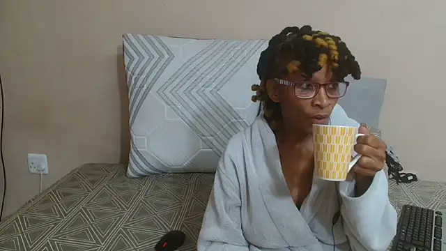 SugarPoppy24xxx online show from September 20, 2025, 4:24 am